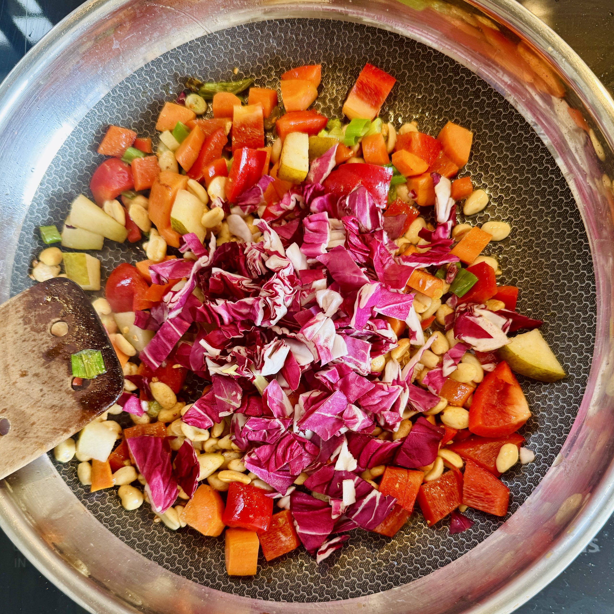 Asiagemüse mit Raddichio